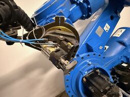 Yaskawa (2x) MH280 II + (1x) MH50 II