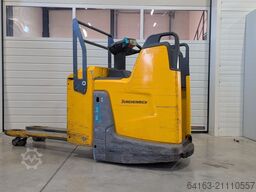 Jungheinrich ERE 225 f. P.