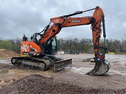 Doosan DX235LCR-5