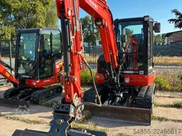 KUBOTA KX042