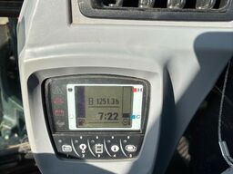 KUBOTA KX042