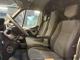 RENAULT Master Kasten L2H2 Klima Standheizung 1.Hand AHK