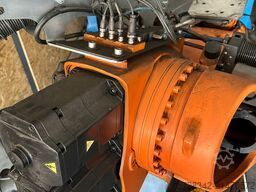KUKA KR 150