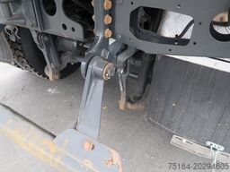 Mercedes-Benz Arocs 3251 8x4