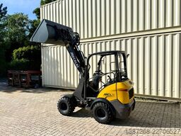 MECALAC MCL2 / Neuwertig / inkl. Schaufel