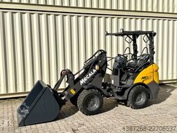 MECALAC MCL2 / Neuwertig / inkl. Schaufel
