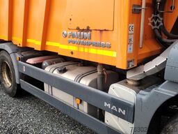 MAN 26.400 6x2 Faun Maxipress 522 Lift&Lenka