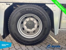 Renault D 250 4x2 Oprijwagen + Trekhaak