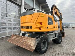 Liebherr A 910 C Litronic / 2.381h / SW33