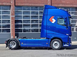 Volvo FH 13.500 Globetrotter 4x2 - I parkcool - Custo...