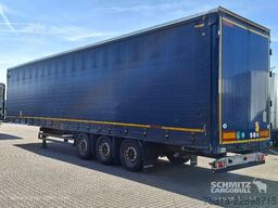 Kögel Curtainsider Mega