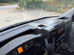 MERCEDES-BENZ Sprinter 213 Cdi BlueTec 9Sitze Schiebetür Klima