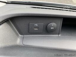 FORD Transit Pritsche / Zwillingsbereifung