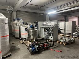Diverse Maschinen und Rührwerksbehälter 