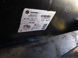 VOLVO FH 750 6x4 Globe/Ret./Tajfun Kabinenkran/Volluft