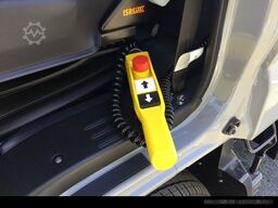MITSUBISHI Canter 3C15 Hinterkipper mit Staubox AHK3,5/grau