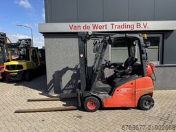 LINDE H18T-01 Triplo 490 Freelift / Sideshift LPG 2012