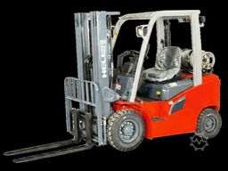 Heli CPYD25-G3- GAS  2,5t 4,7m Hub - KUBOTA - Garantie