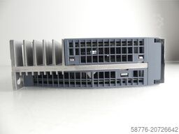 Siemens Sinamics S210 6SL3210-5HB10-4UF0 Umrichter SN:ZVM4XVM009233 0,4kW 240V~-ungebr.-