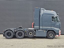 Volvo FH 16.700 GLOBE XXL 8x4 / 150T