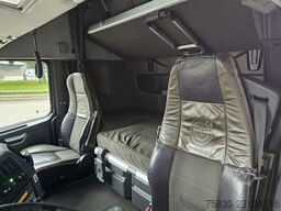 Volvo FH 16.700 GLOBE XXL 8x4 / 150T