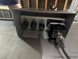 Poly-Clip FCA 3430