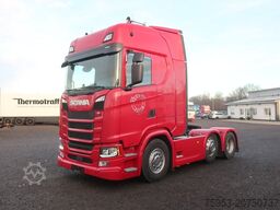 Scania S 500 Super 6x2/4 mit verstellbarer Sattelkupplung