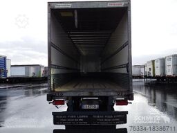 Fruehauf Semitrailer Dryfreight Standard Porte relevante