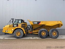 CAT 745 C