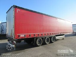 Schmitz Cargobull Curtainsider Coil Getränke