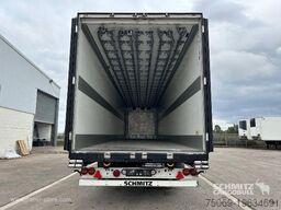 Schmitz Cargobull Reefer Meat hanging system