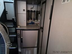 NEOPLAN Skyliner,81+1+1,Hochdruckkühler neu ZF Intarder