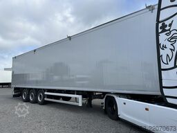 Knapen K100 92 m³ 10 mm Boden Wartungstür