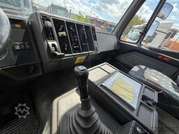 MERCEDES-BENZ SK 25316x4 Pritsche Kran Atlas 205.1