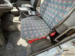 MERCEDES-BENZ SK 25316x4 Pritsche Kran Atlas 205.1