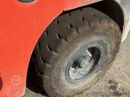 Toyota 02-8FDJ35 Dieselstapler