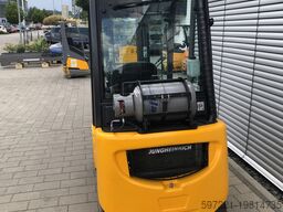 Jungheinrich TFG320