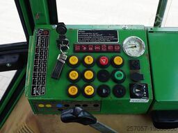 FENDT 380 GTA Geräteträger Frontlader Druckluft