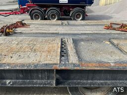 Vang SHSL 1111 Machine semi with hooklift and turntable