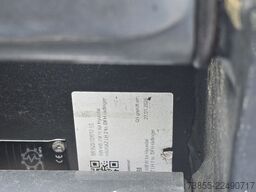 Hyundai HX25AZ