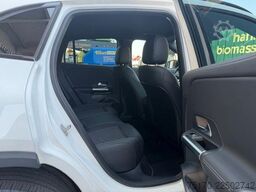 Mercedes-Benz EQA 300 4M Progressive+19AMG+RKF+TotW+Ambiente+