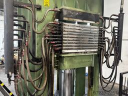 Vechiatto PRESSA 1900*820 10V R4000