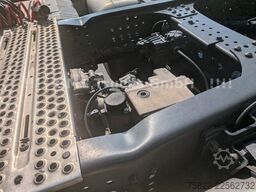 MERCEDES-BENZ Actros 1848 / Oil Ret / Park Cool / Big Space