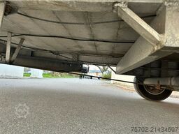  Steinsberger 3-Pferdeanhänger