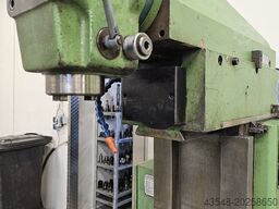 DECKEL FP4 M