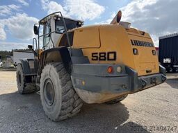 LIEBHERR L580 Radlader