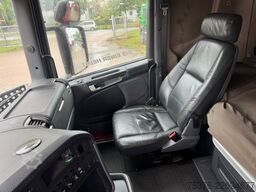 SCANIA R 520 V8