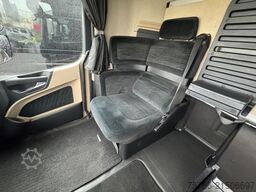 MERCEDES-BENZ ACTROS 2548 / GIGSPACE / STAPLERHALTERUNG