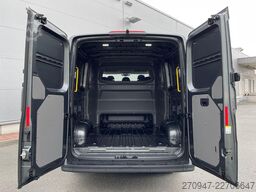 MAN TGE 3.180 L3H2 MIXTO 4x4 AUTOM ACC STANDH SITZH