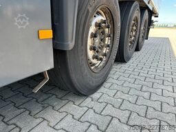 Schmitz Cargobull SKO 24/L CARRIER VECTOR 1550 D/E  / DISCBRAKES ...